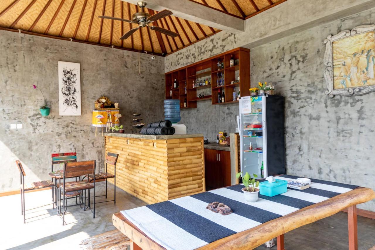 D-Anyar Stay And Surf Canggu 外观 照片